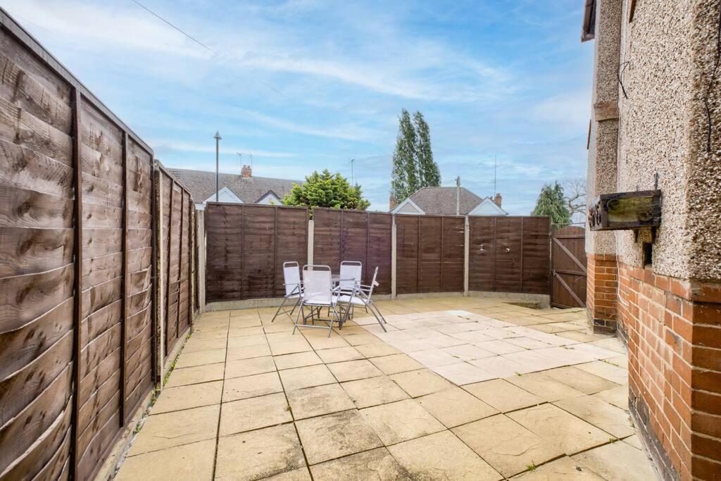 Low Rate - Coventry For 3 Bedroom House With Garden, Free Netflix And Unlimited Wi-Fi - Driveway Parking - Agc Extérieur photo